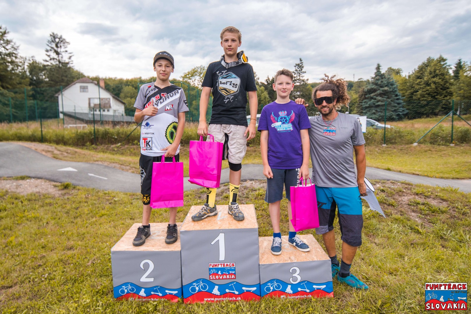 https://www.pumptrack.sk/2021/wp-content/uploads/2017/03/LMP0147.jpg