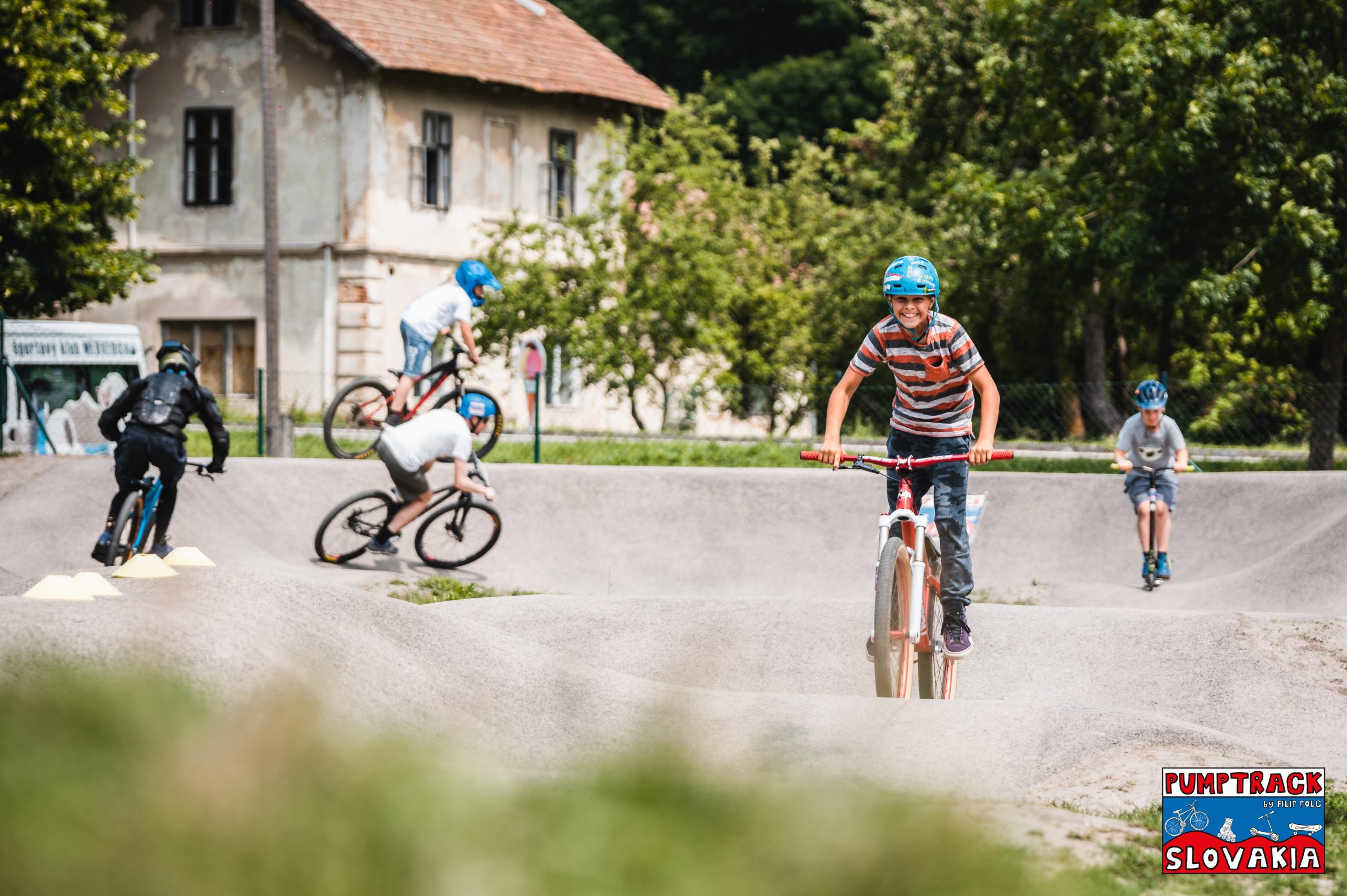 https://www.pumptrack.sk/2021/wp-content/uploads/2020/06/1LM_0784-scaled.jpg